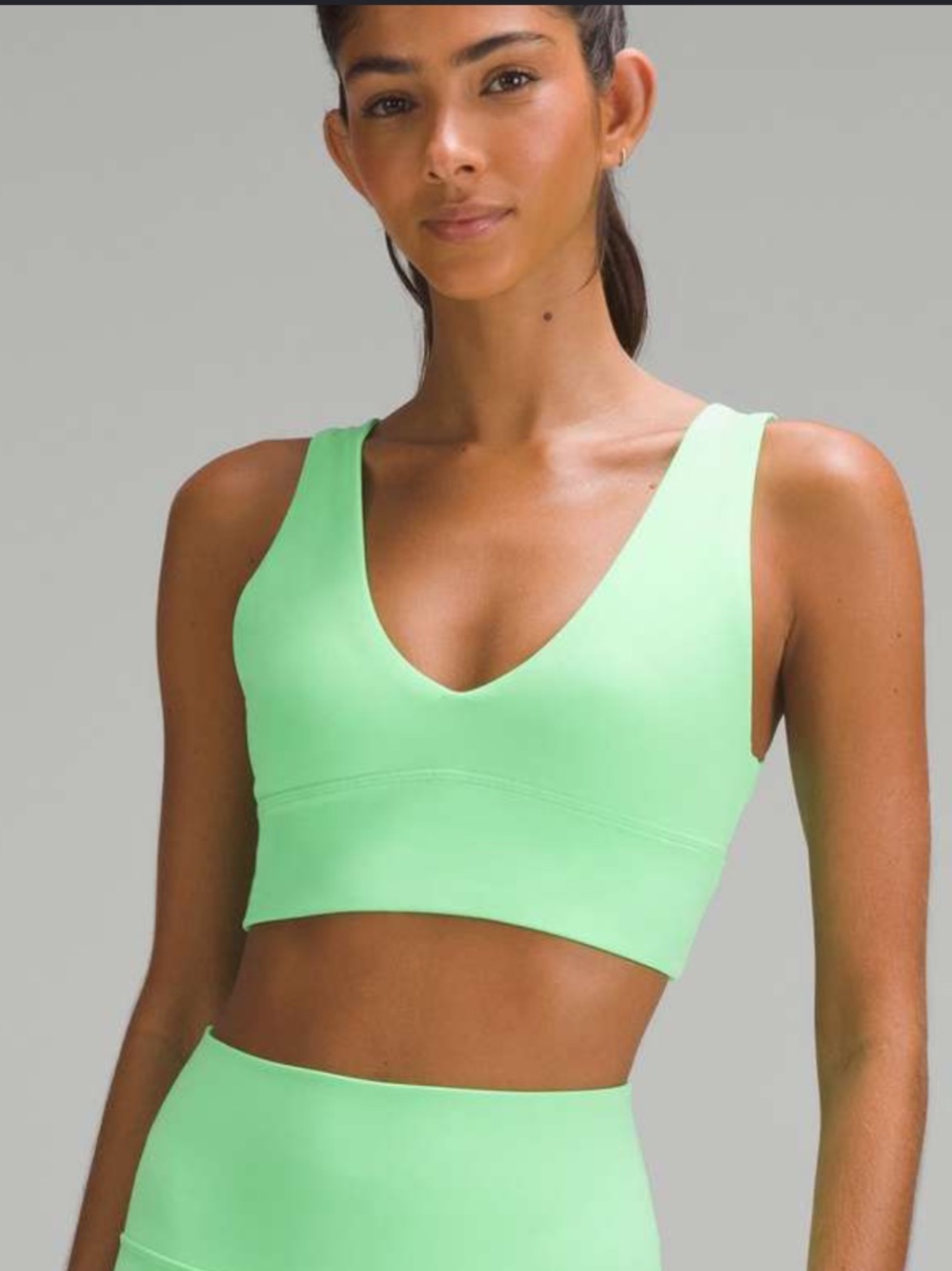 Lululemon Align V-Neck Bra Pistachio Green Light Support a/b cup Size